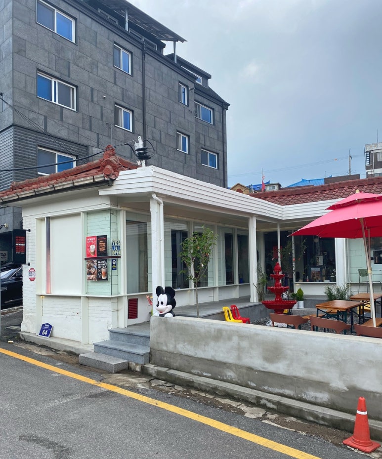 뉴니(NEWNEE) 이미지