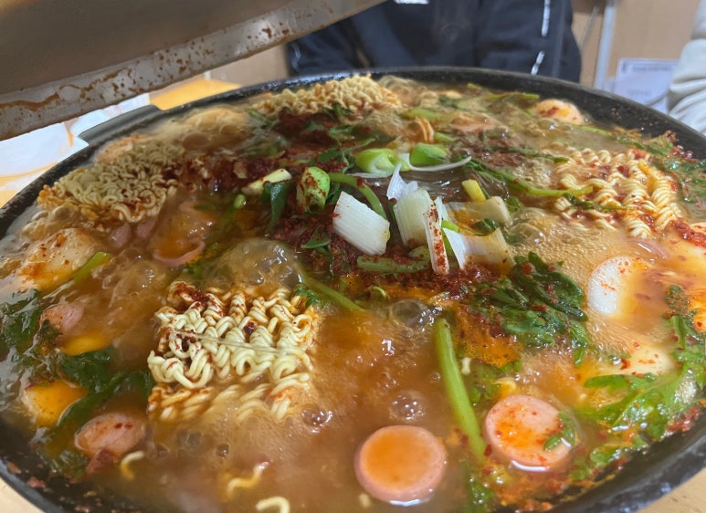 윤대감의정부부대찌개 이미지