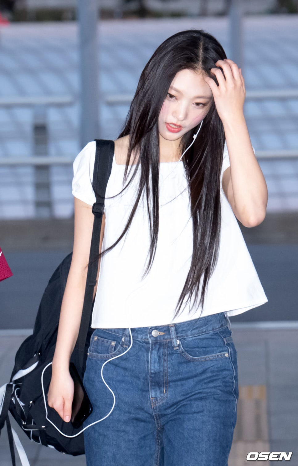 민지로운 이미지