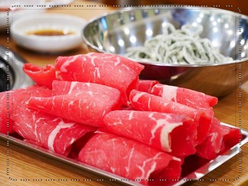 청록미나리식당 서초역점 이미지