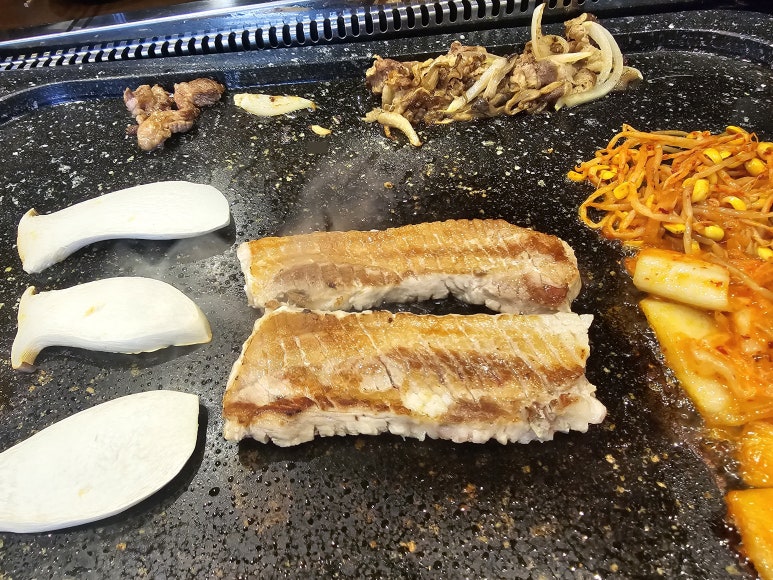 돈꽃삼겹살 이미지