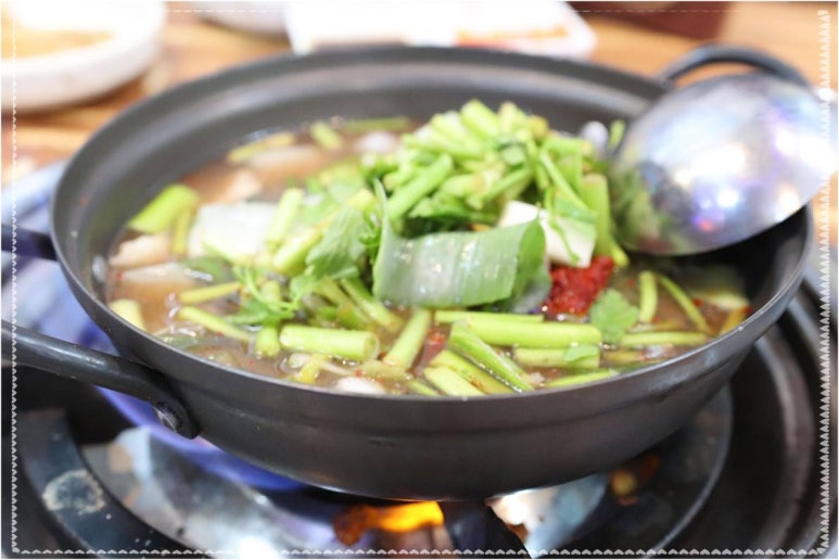 산꼼장어조개구이 이미지