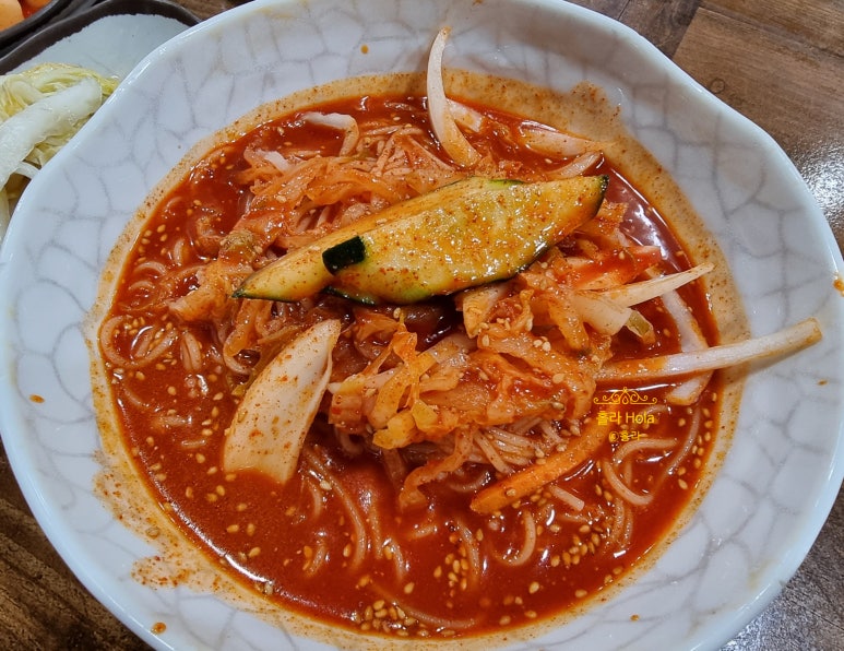 감치래비빔국수 이미지