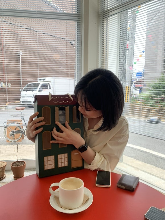 끄레마 이미지