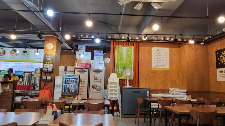 치자밀면 이미지