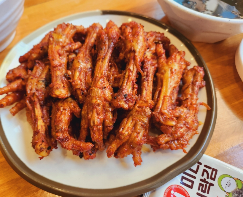 토방닭발 이미지