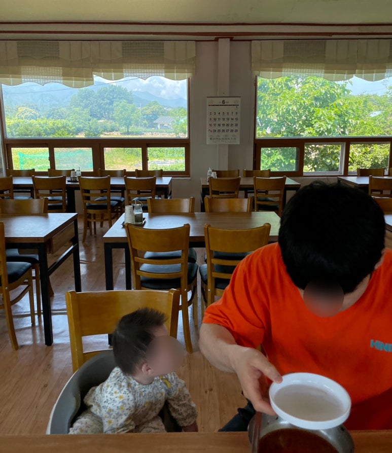 직접뽑는강원도막국수 이미지