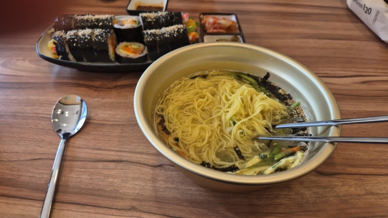 김밥덕후 이미지