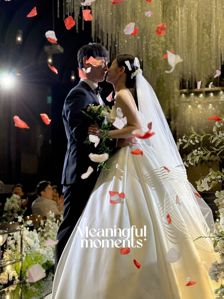 모먼츠(moments) 이미지