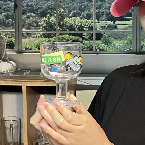 온더글라스 이미지
