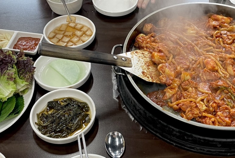 153꼬끼오왕닭갈비 이미지