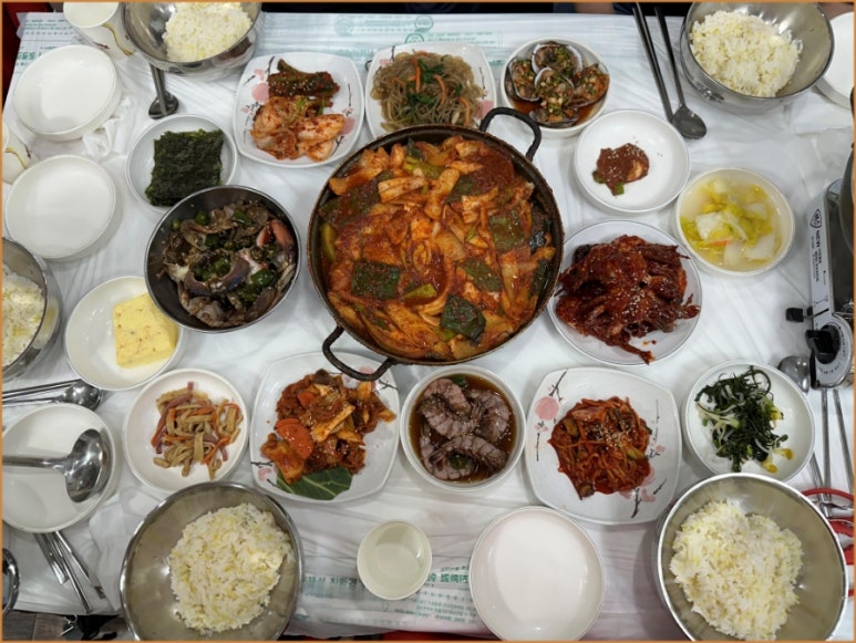 하나식당 백반전문점 이미지