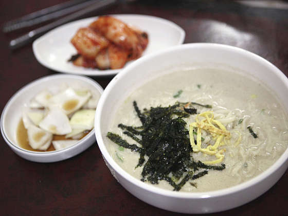 체부동잔치집 이미지