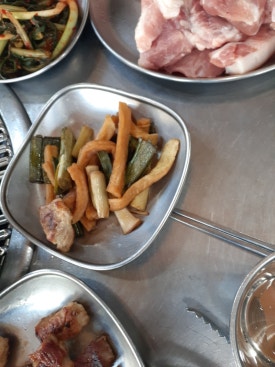 흑돈퍼주는집 이미지