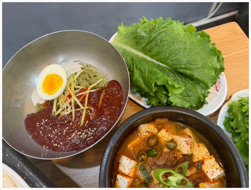 황금복돼지 사진 8
