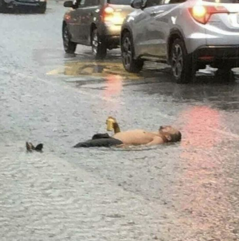 부싯돌 캠핑 이미지