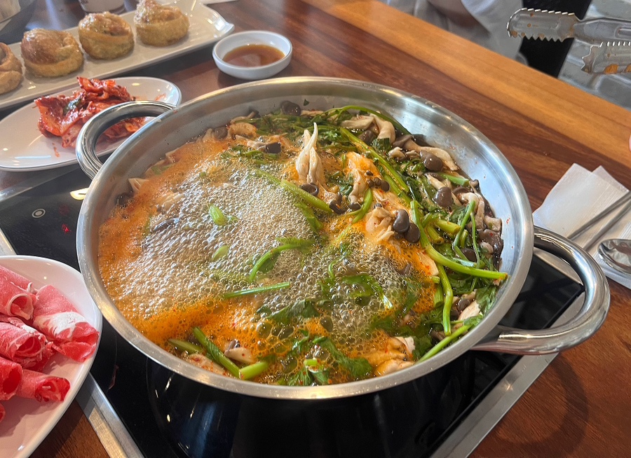 착한손샤브칼국수 이미지