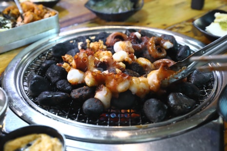 맥반석문어구이 이미지