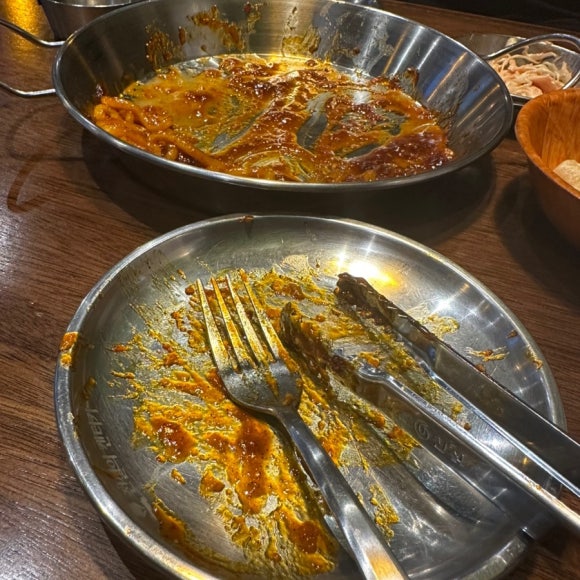 꾸브라꼬숯불두마리치킨충주점 이미지