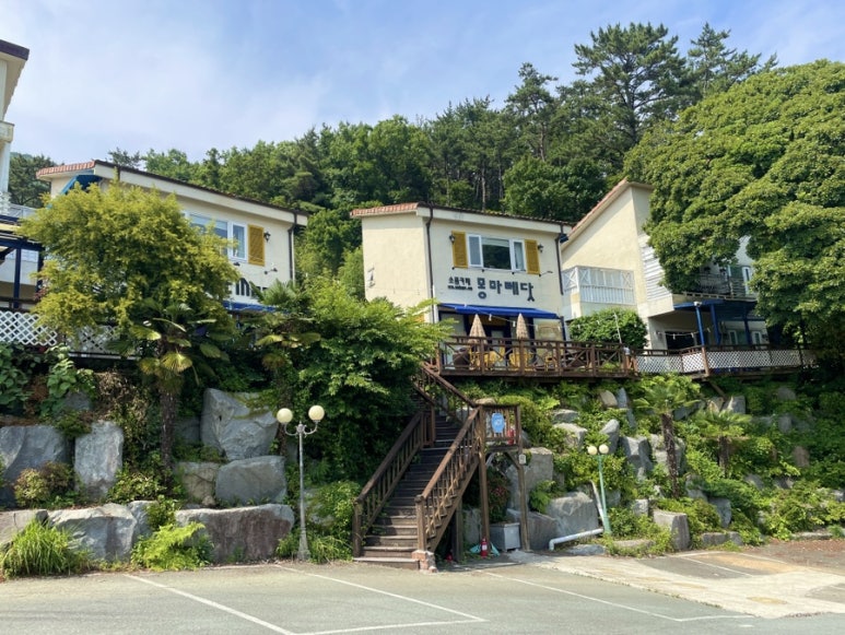 몽마레빌라 이미지