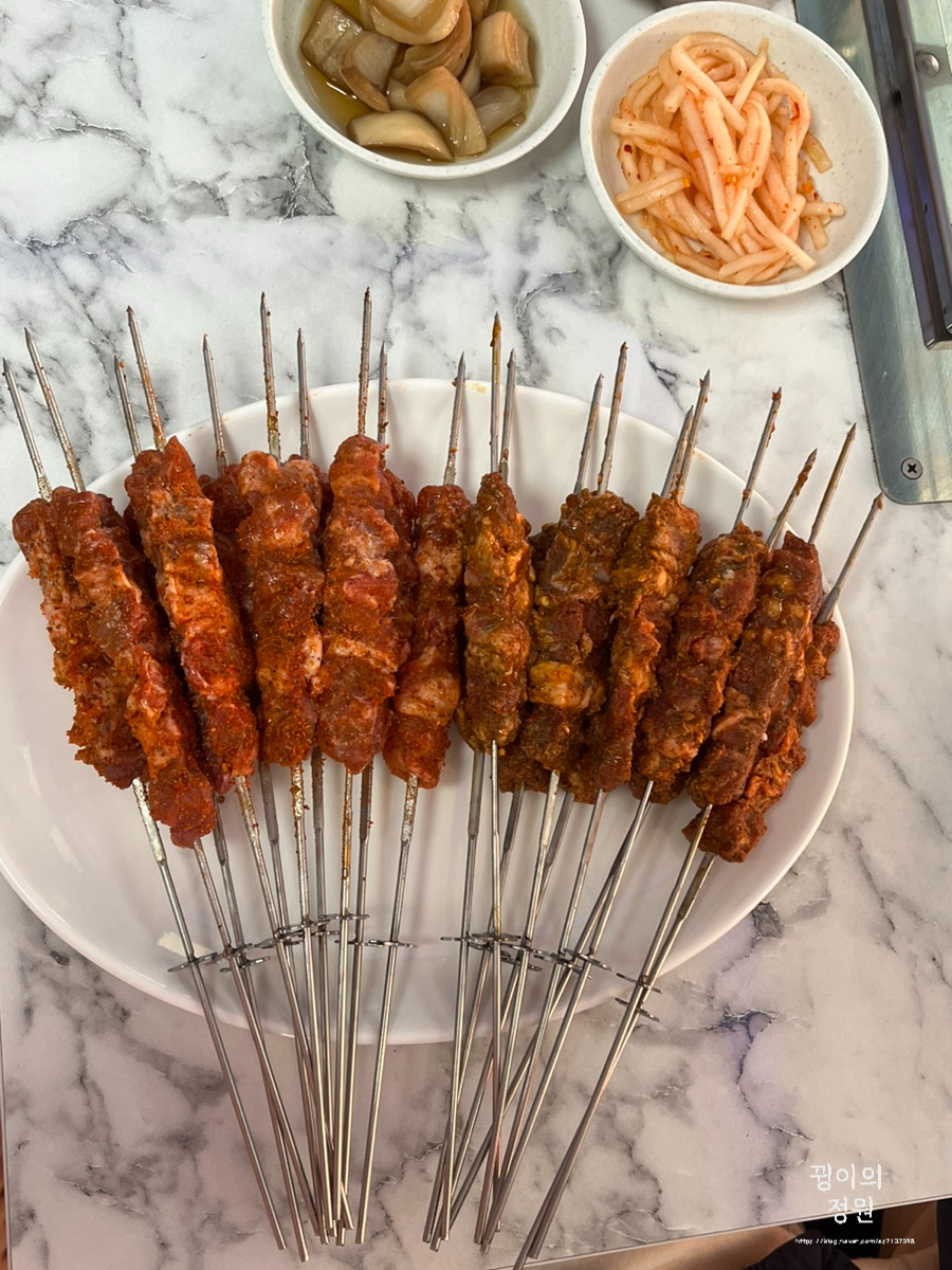 용이네양꼬치 이미지