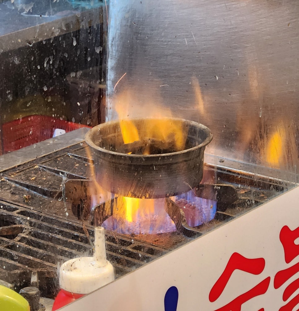 굽모닝닭오리숯불바베큐 이미지