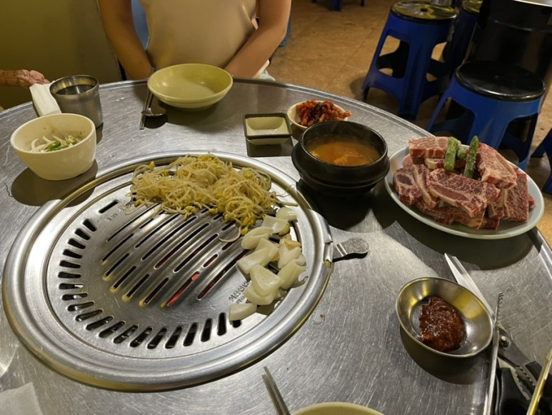 등갈비의신화 이미지