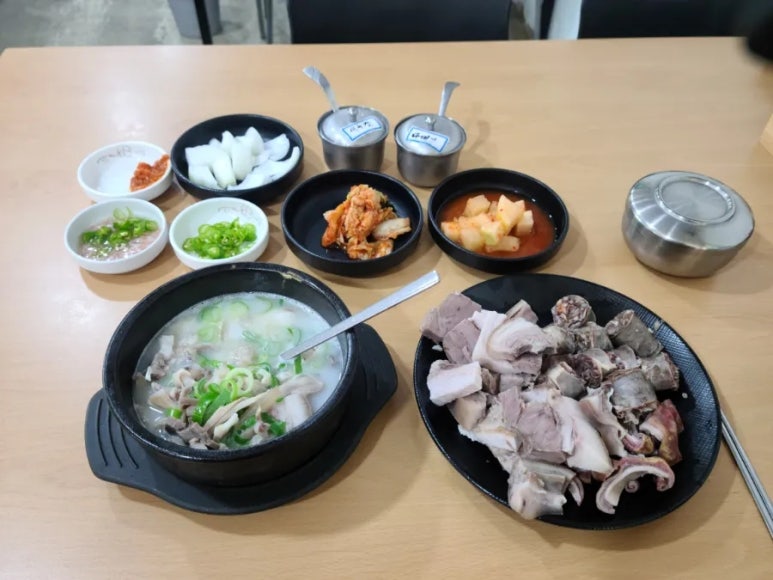 고여사 순대국 이미지
