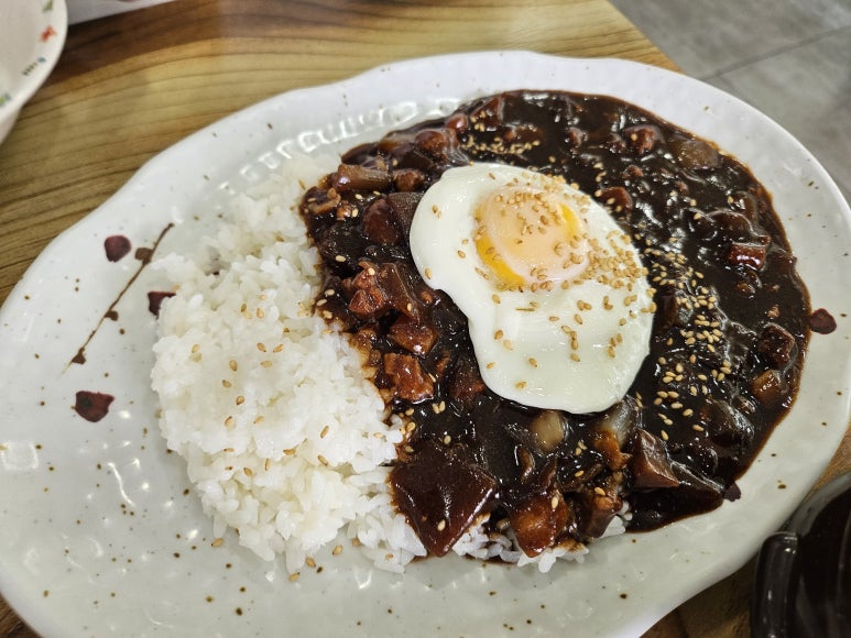 청암반점 이미지