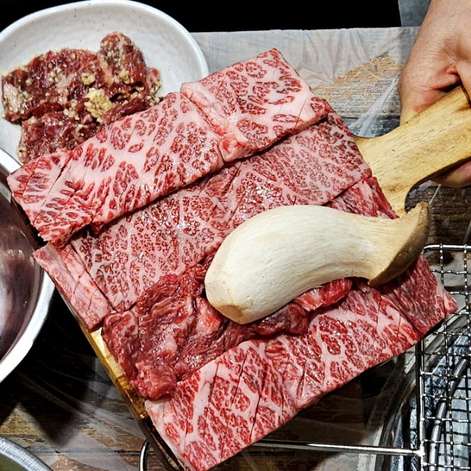 우정한우숯불갈비 이미지