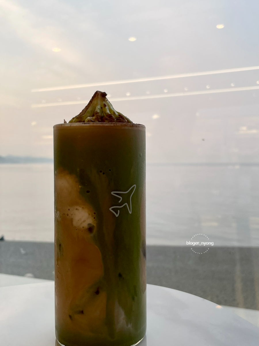 카페 높 이미지