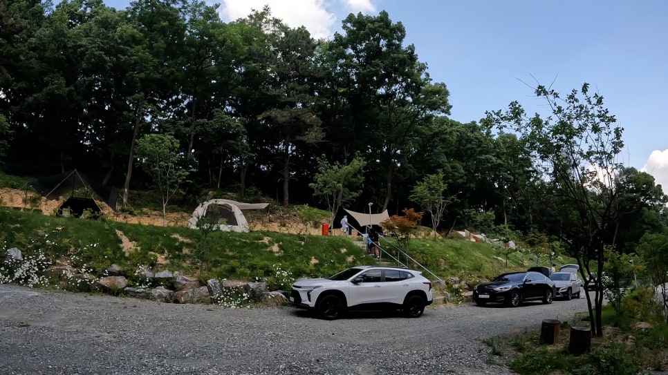더 봄날 캠핑장 이미지