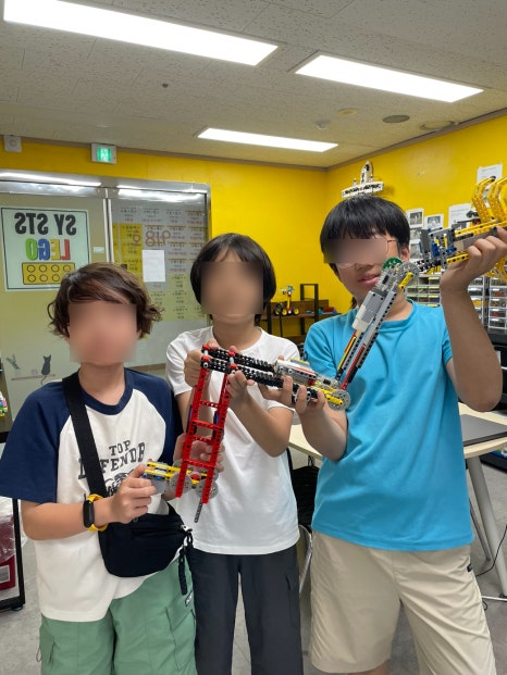레고&로봇 이미지