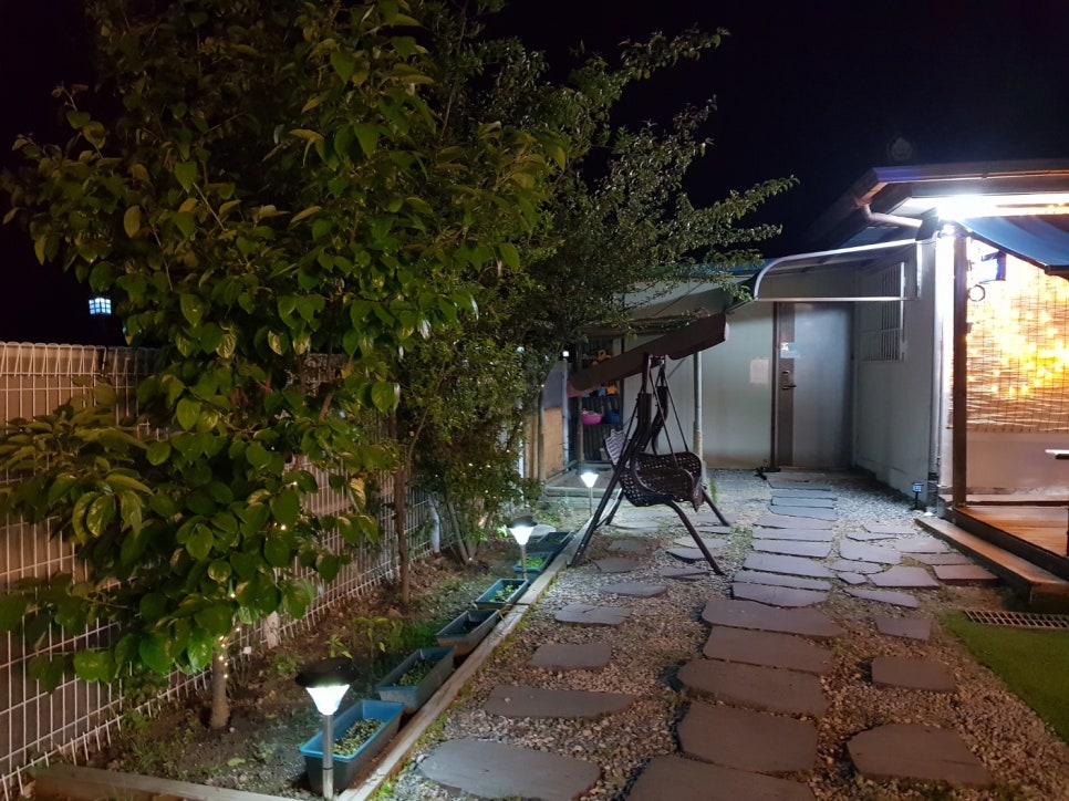 길모퉁이하우스 이미지