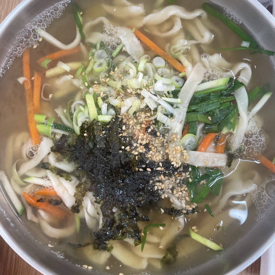 어머나!손칼국수 이미지