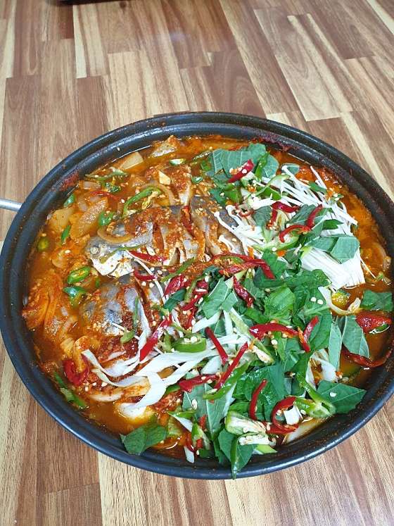 갯마을식당 이미지
