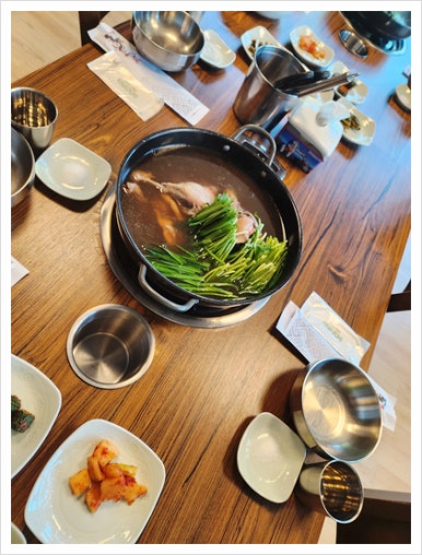 산골백숙 이미지