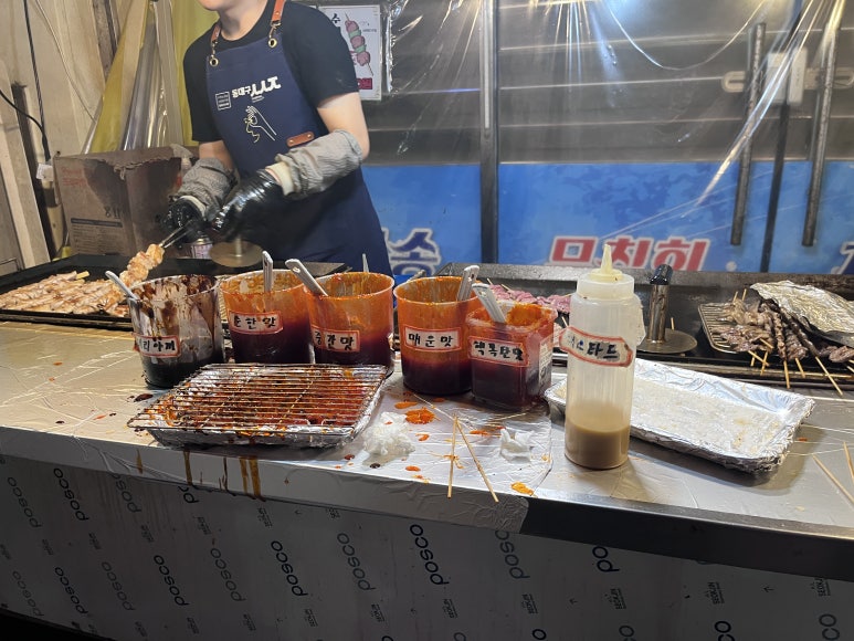 칠성닭꼬치 이미지