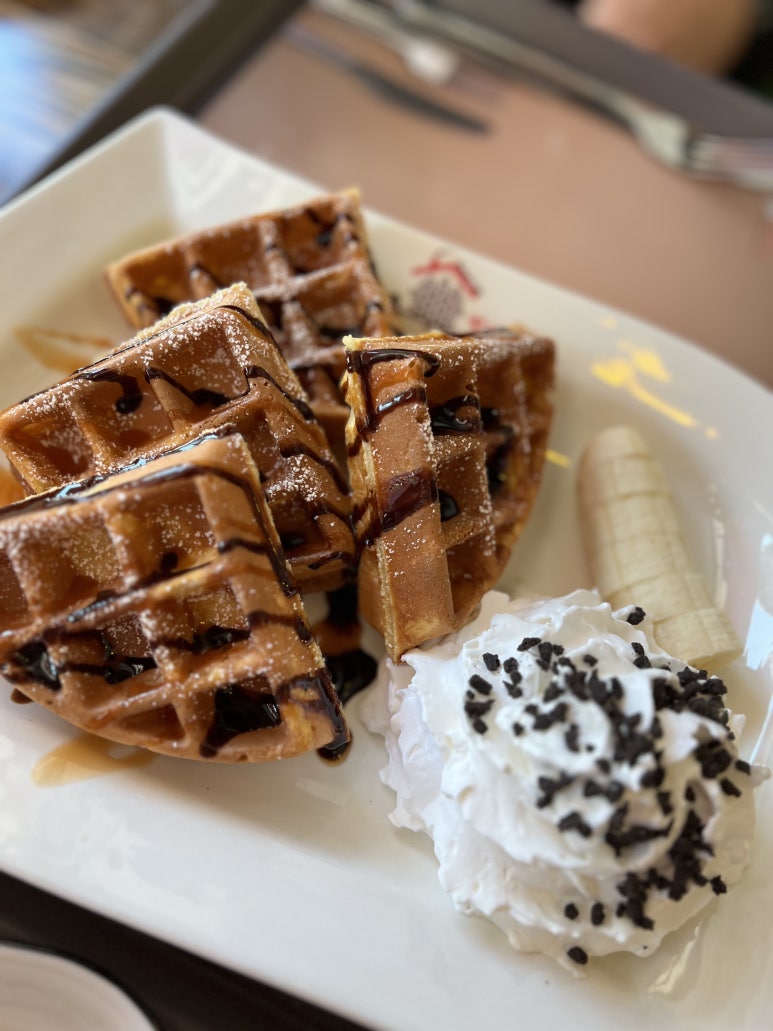 빨간지붕 이미지