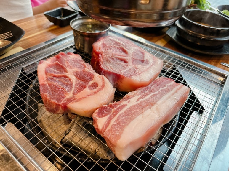 돈돼지 이미지
