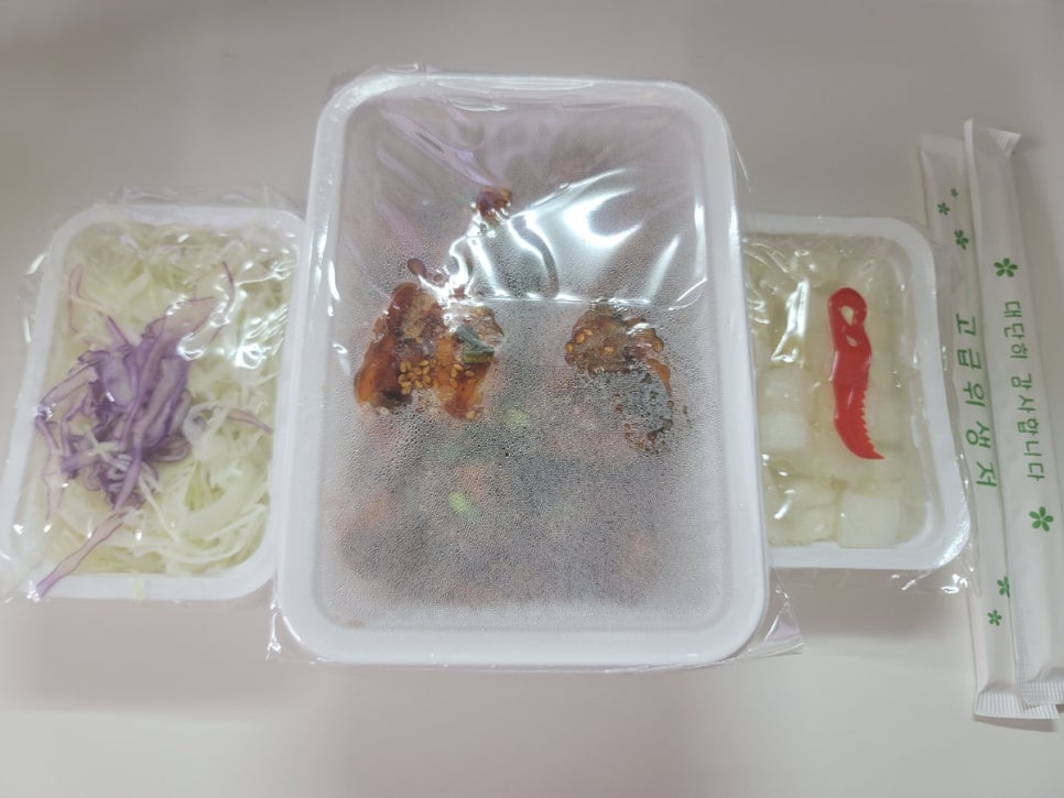 92닭숯불바베큐 이미지