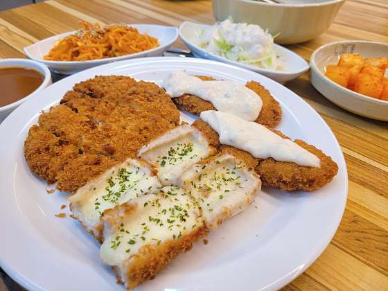 노걸대&배터지는생돈까스 이미지