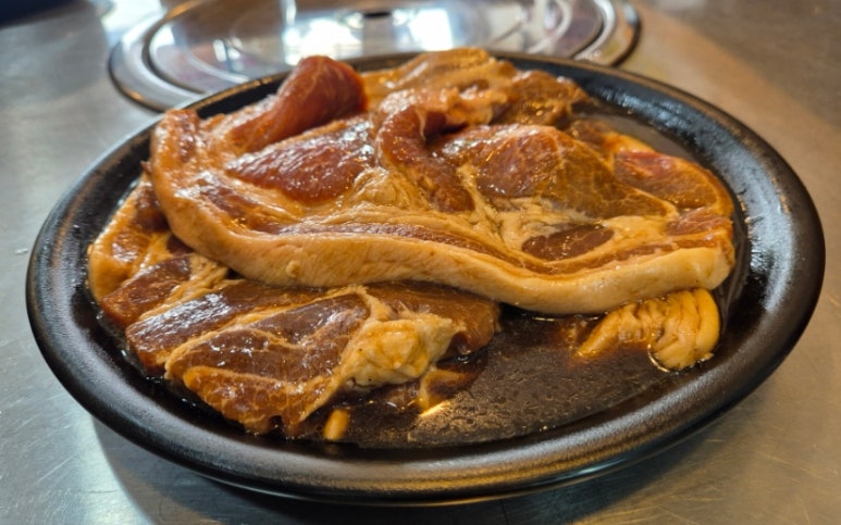 작전마포숯불돼지갈비 이미지