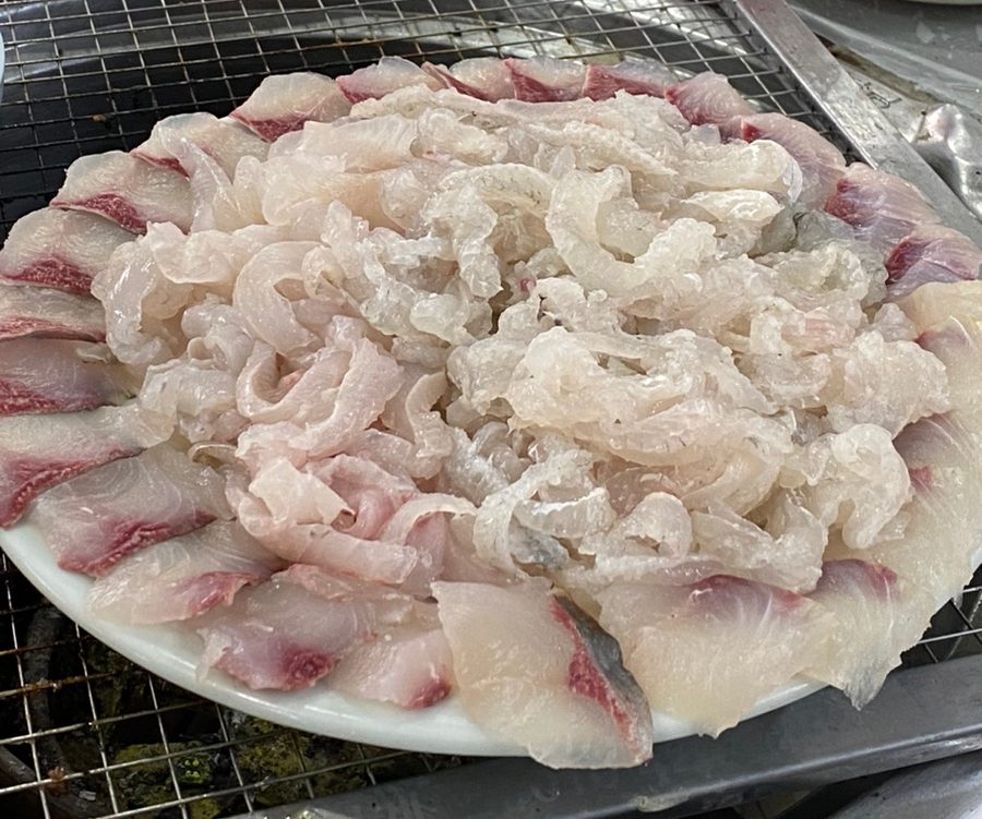 구산면횟집 이미지