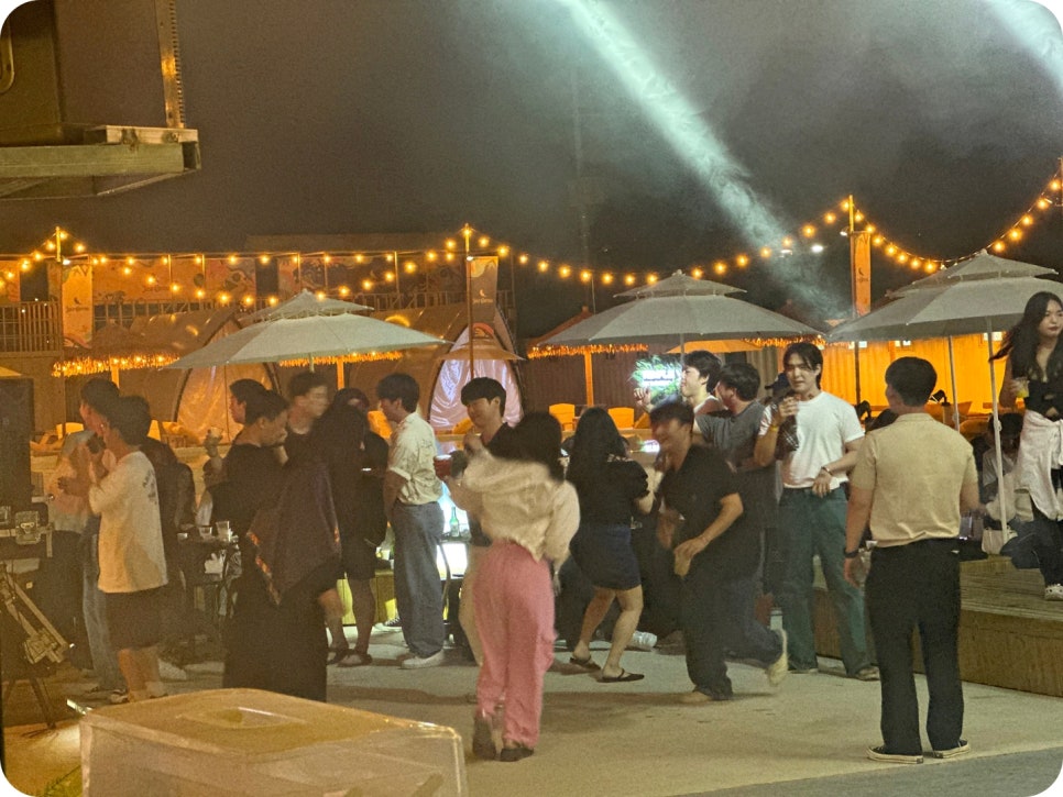 템플 온더 비치 이미지