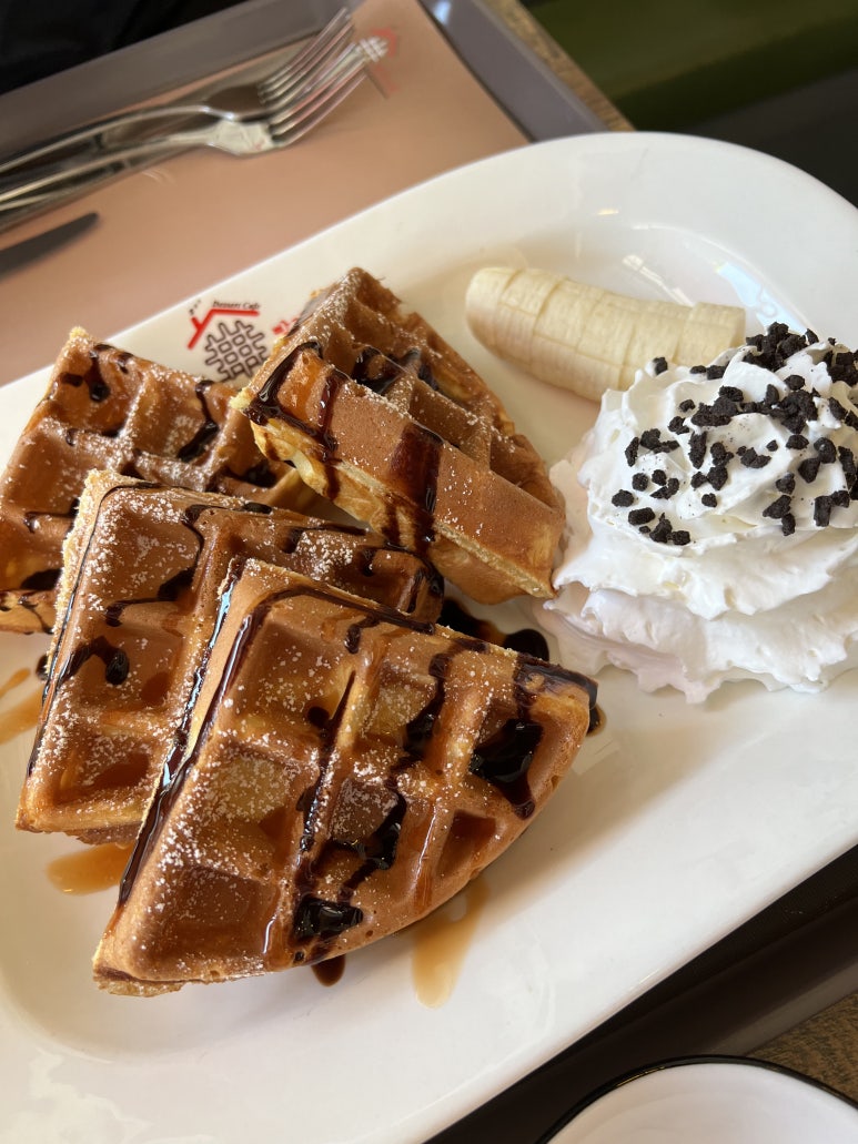 빨간지붕 이미지