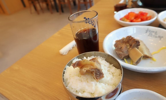 뼈누리감자탕 이미지