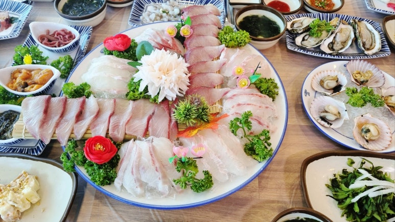 윤희횟집 이미지