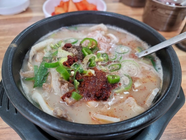 함박곱창족발 이미지