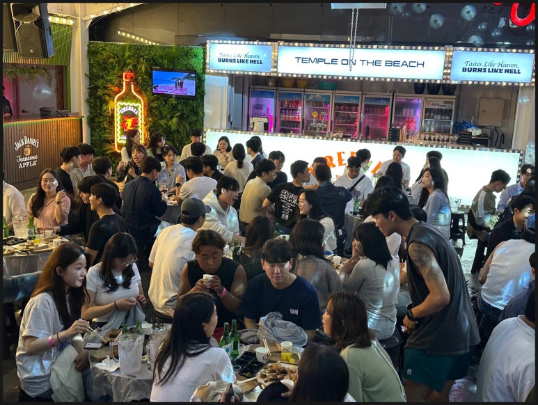 템플 온더 비치 이미지